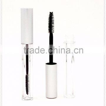 Plastic cosmetics eyelash bottle with brush