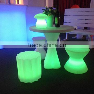 Popular Cheap Party Restaurant Led Luminous Table and Chairs for Sale photo-3