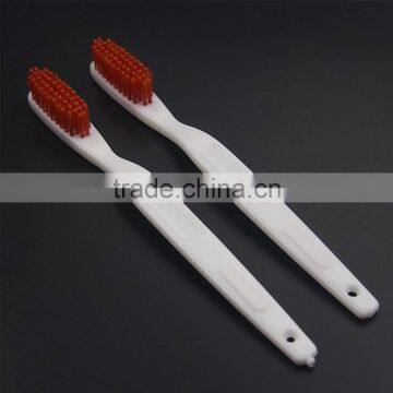 Cheap Plastic Handle Disposable Hotel Toothbrushes For Sale