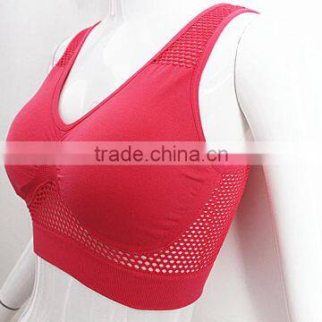 Fitness v-neck sports bra with fishmesh hole