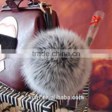 2016 Beautiful Bag or Garment Car Charms Pure Colors Pompom Wholesale Genuine Fox Fur Pom Pom Keychain photo-4