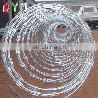 QYM Galvanized Military Concertina Razor Wire Barbed Tape photo-3