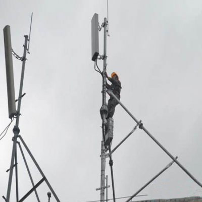 Mounted Electric Telescopic Mast for Emergency Lighting and Mobile Base Station