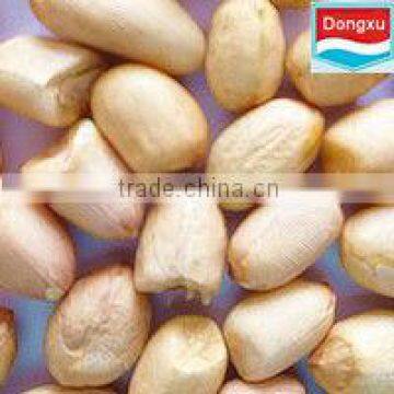 bold peanuts kernels