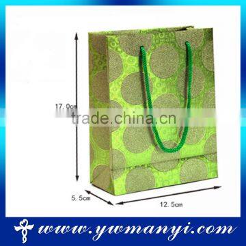 Glitter film gift bag accept custom paper gift bag                        
                                                                                Supplier's Choice