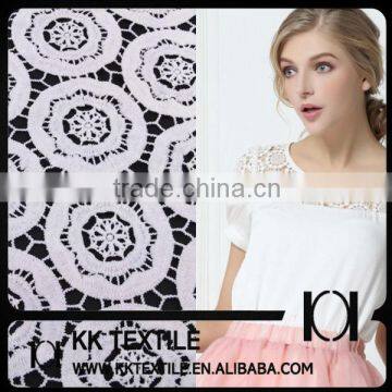 White Circle Pattern 100%Polyester Material Type Chemical Lace