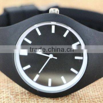 Classic Small Size Black Color Silicone Wrapped Silicone Wrist Watch photo-4