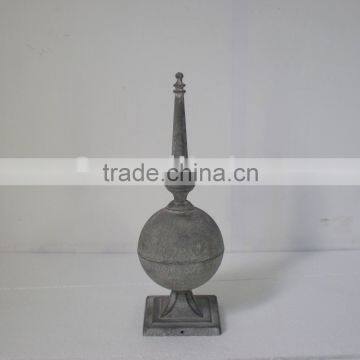 Metal Decoration Pointed Ball w/ Square Pedestal