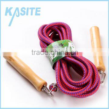 rubber cotton jump rope with wodden handle