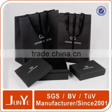 custom logo black matte paper gift packaging bag