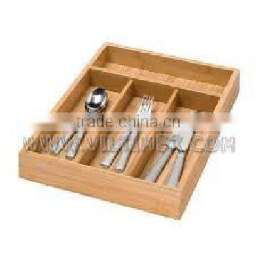 Bamboo kitchen cutlery tray