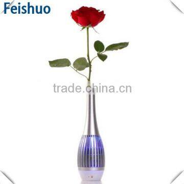 Good Quality Best Selling Wireless Microphone Bluetooth Speaker photo-5