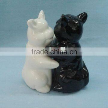 factory direct custom salt and pepper shakers