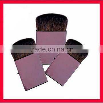 Professional blush brush
