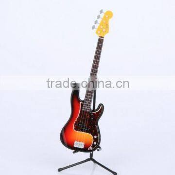 Hot selling mini guitar figurine collectibles manufacturer