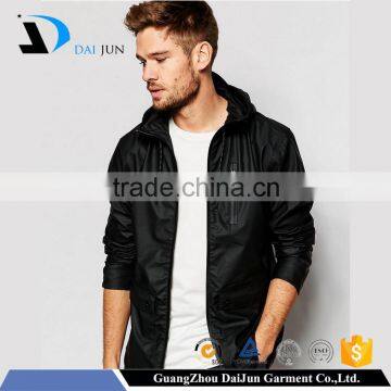 Daijun oem hot sale loong sleeve windproof and waterproof men polyester rain jacket