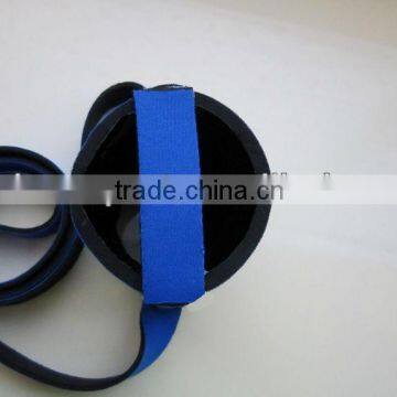 neoprene can cooler with lanyard