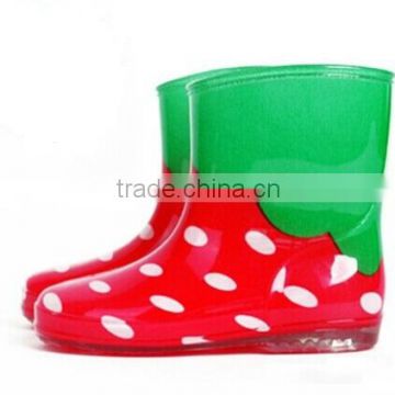 Cute strawberry rainboots, cute pvc rain shoes, water proof shoes, hot sale girl boots