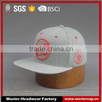 Customized 100% cotton twill 6-panel snapback cap with embroidery logo