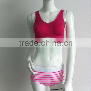 2014 latest design bra and panty