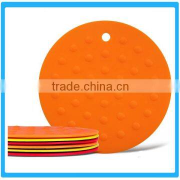 Hot Sale Circular Type Silicone Table Mat