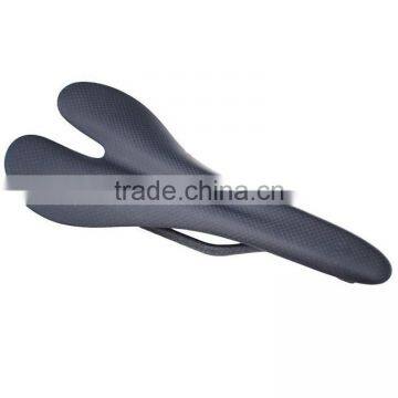 2016 high quality 3k UD full carbon fiber T700C bicycle saddle for sale