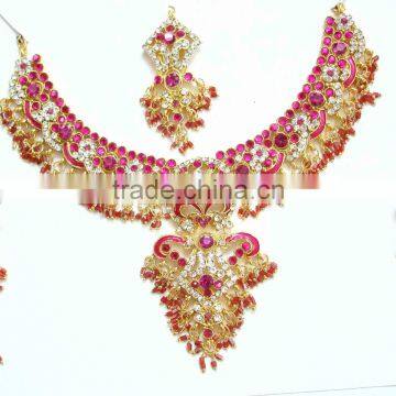 Gold Indian Jewelry