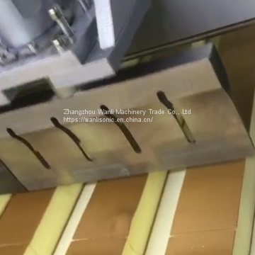 Ultrasonic Sandwiches Cutting Machine Bread Slicing Machine photo-5