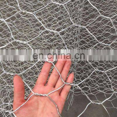 Galvanized Hexagonal Chicken Wire Mesh Netting for Animal Fence photo-3