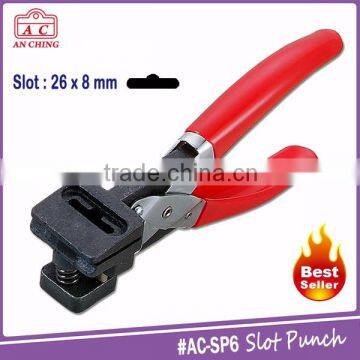 Round Shape Popular Sheet Metal Hole Punch Hang Tag Machine photo-5