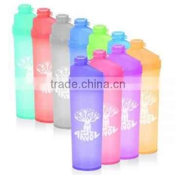 2013 new design 900ml/30oz plastic sport cup with lid