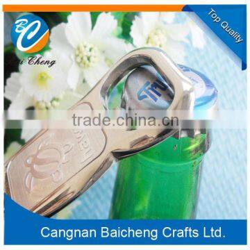 funny bottle opener key chains can open the wine quickly with zinc alloy material in whenzhou with your brand unique logo