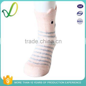 Jacquard Breathable Baby 3D Animal Hosiery Manufacturers