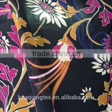 High Quality Enchanting Floral Printed Silk Georgette Fabric for One Piece Dress