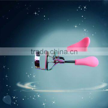 Beauty products heated eyelash curler