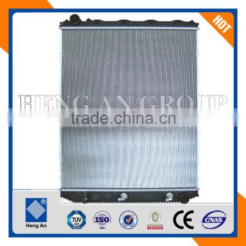 Heavy duty truck radiator for Volvo truck radiator for Volvo 2007-2013 VN Series