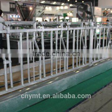 Feed fronts and cubicles for cow