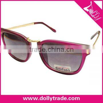 Hot Sale Lady Pink Plastic Frame Sunglasses with Grey Lens