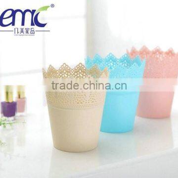 Emc Basket Storage Wire Storage Basket Plastic Storage Basket on Table photo-5