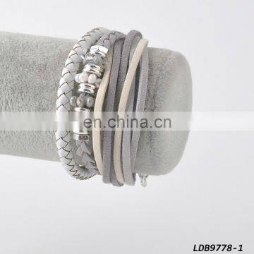 Latest fashion layered suede leather bracelet handmade leather bracelet with glass beads