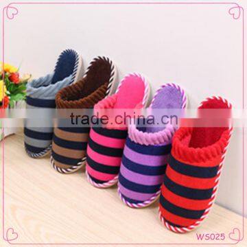 Comfort Design Wholesale Stripe Knitted Warm Man and Women Indoor Slippers