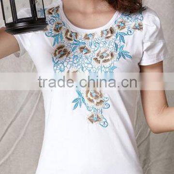 Fashion ladies t shirt embroidery machine