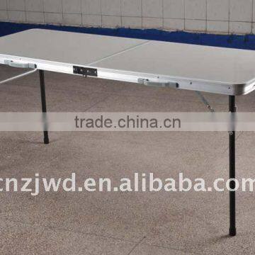 Outdoor Aluminum/MDF Portable Folding Table