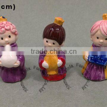 L'Epiphanie decoration mini ceramic three king figurine for trinket in cake