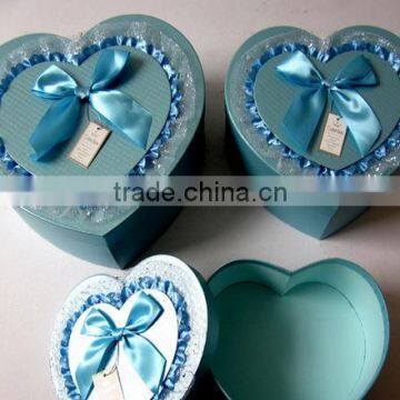 Lhot sale High quality handmad world gift paper box2015 hanger bag