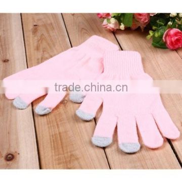 Keeping warm young lady wool touch screen gloves for mobile phone