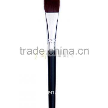 Esthetic foundation makeup brush