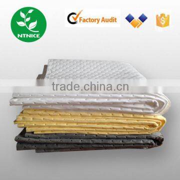 High Quality spill control absorb Oil and repel water oil absorbent pad