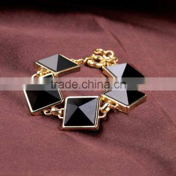 China Wholesale Big Square Resin Diamond Gold Bracelet Model