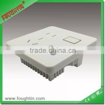 Wifi Smart Switch Socket With Light 5pin Wall Socket photo-4